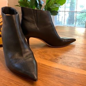 Jimmy chop black leather ankle boot 38.5